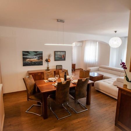 Apartments Vrenjak 2 波尔托罗 外观 照片